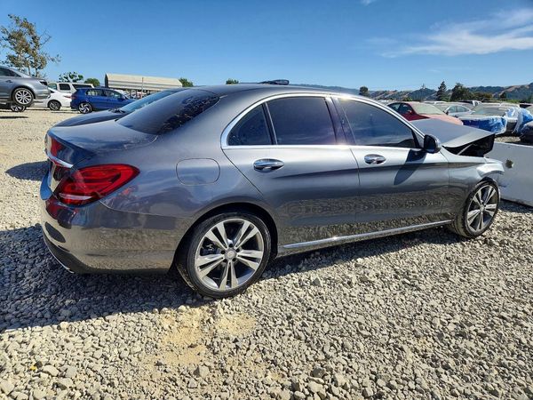 2017 MERCEDES-BENZ C C300