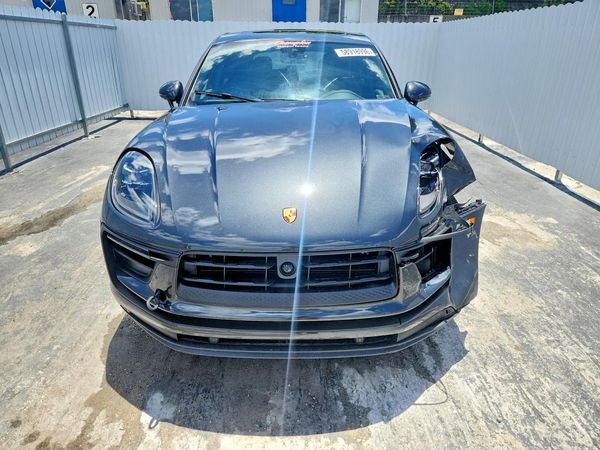 2026 PORSCHE MACAN Macan, Macan T