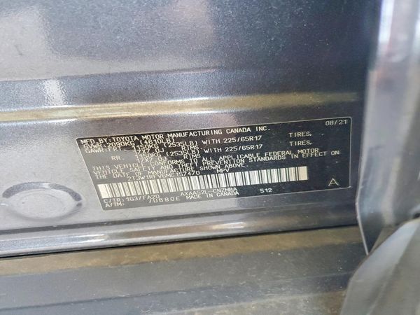 2021 TOYOTA RAV4 XLE