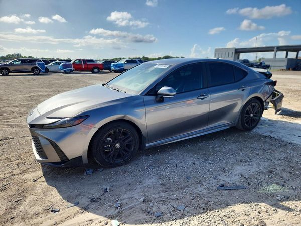 2025 TOYOTA CAMRY
