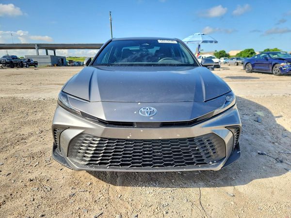 2025 TOYOTA CAMRY