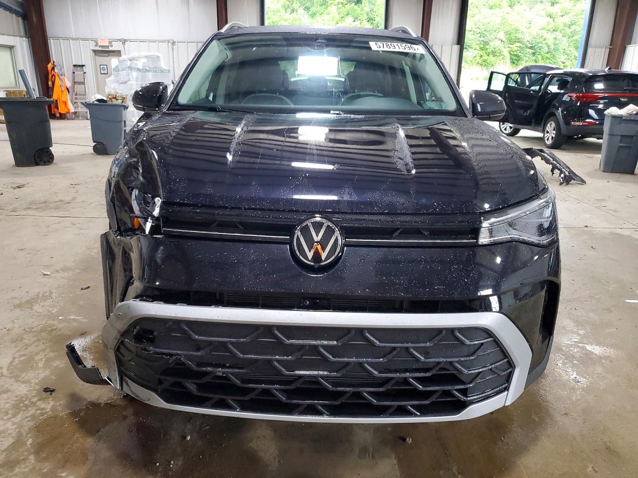2025 VOLKSWAGEN TAOS 4Motion SE