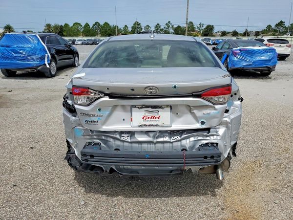 2022 TOYOTA COROLLA