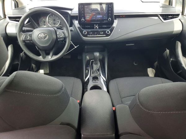 2022 TOYOTA COROLLA