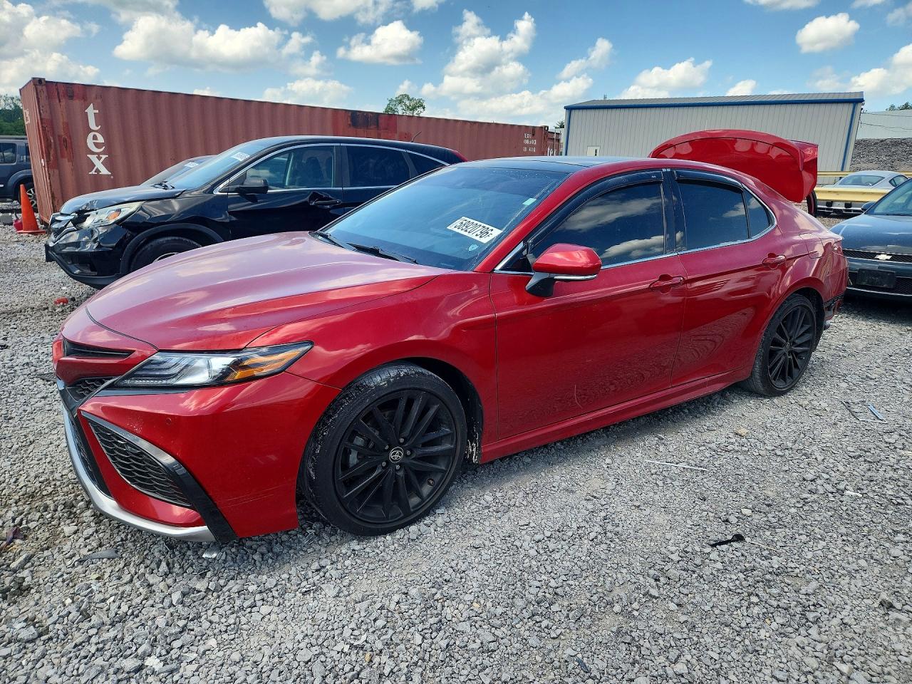 2022 TOYOTA CAMRY XSE