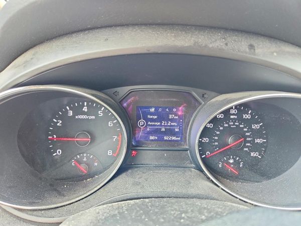 2018 KIA SEDONA LX