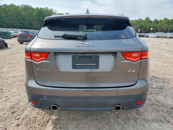 2017 JAGUAR F-PACE Prestige — DIRR