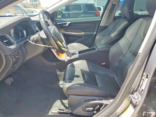 2018 VOLVO S60