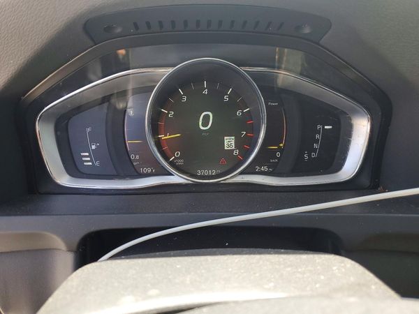 2018 VOLVO S60