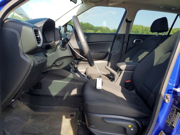 2023 HYUNDAI VENUE SEL, Limited