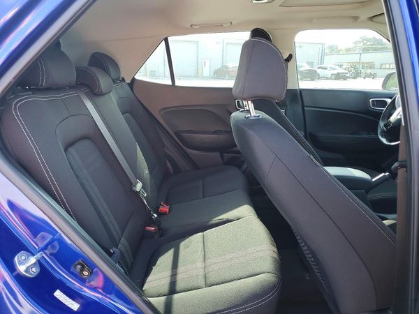 2023 HYUNDAI VENUE SEL, Limited
