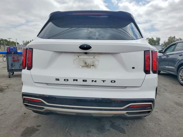 2021 KIA SORENTO S