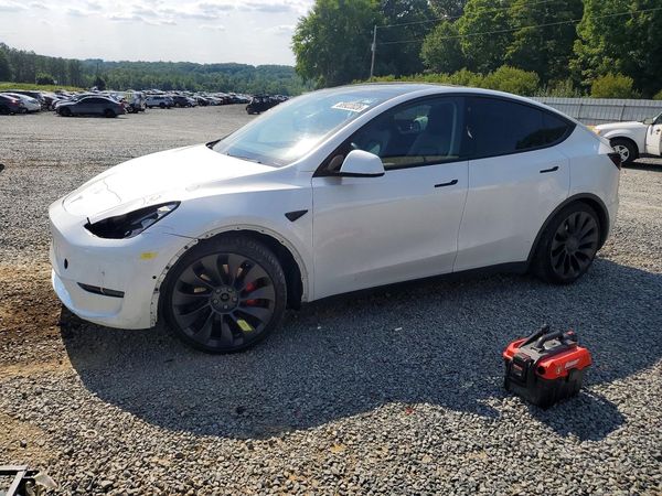 2020 TESLA MODEL Y