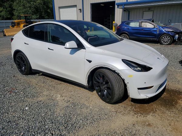 2020 TESLA MODEL Y