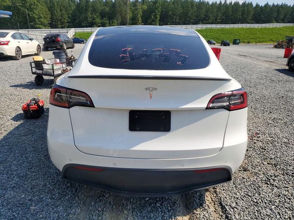 2020 TESLA MODEL Y