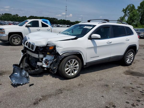 2019 JEEP CHEROKEE LATITUDE FWD