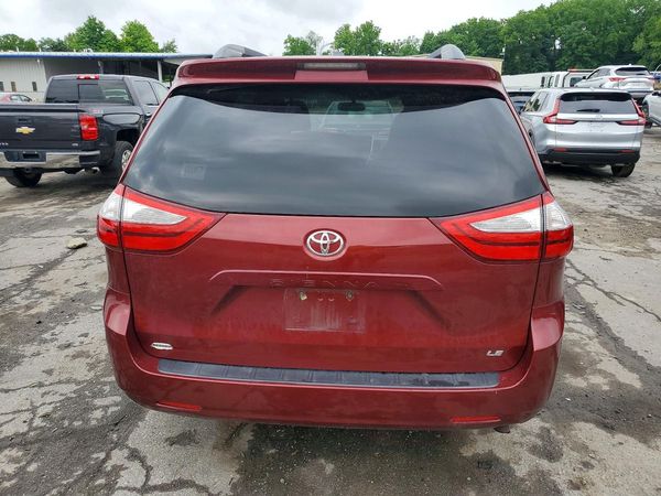 2015 TOYOTA SIENNA