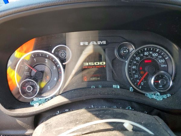 2024 RAM 3500 TRADESMAN CREW CAB 4X4