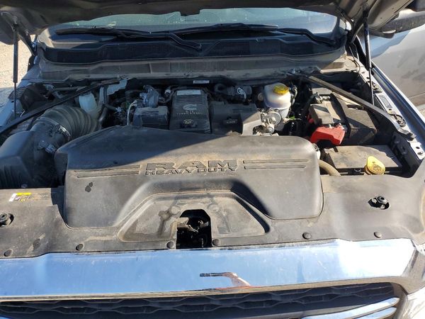 2024 RAM 3500 TRADESMAN CREW CAB 4X4