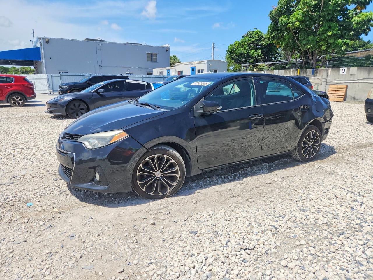 2016 TOYOTA COROLLA