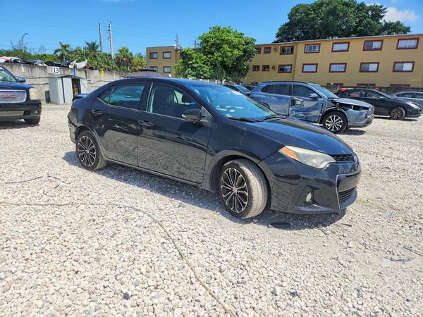 2016 TOYOTA COROLLA