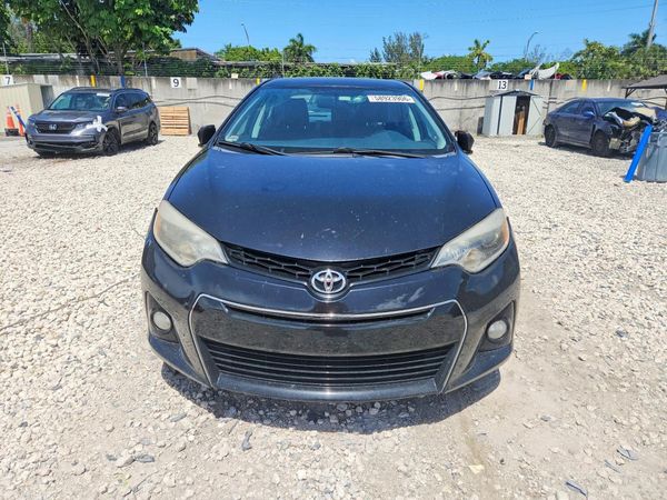 2016 TOYOTA COROLLA