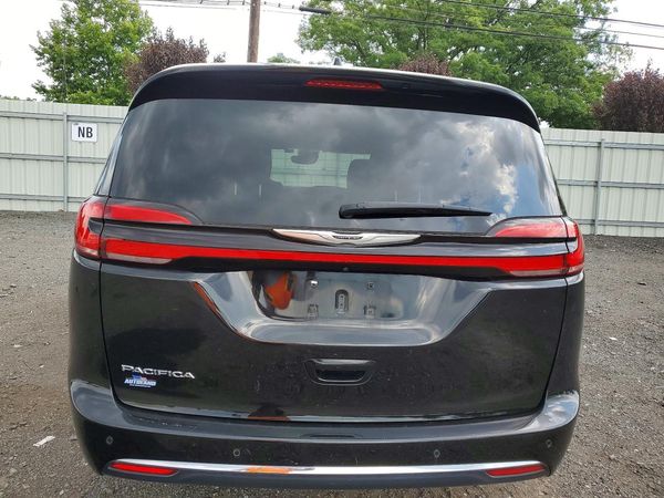 2024 CHRYSLER PACIFICA Touring