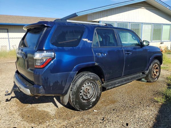 2017 TOYOTA 4RUNNER