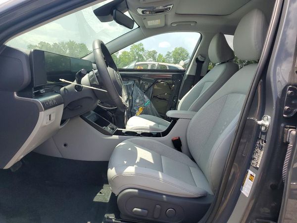 2025 HYUNDAI KONA Limited