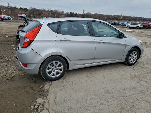 2012 HYUNDAI ACCENT