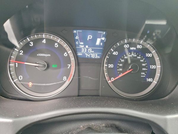 2012 HYUNDAI ACCENT