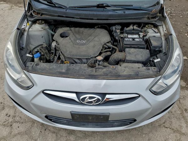 2012 HYUNDAI ACCENT