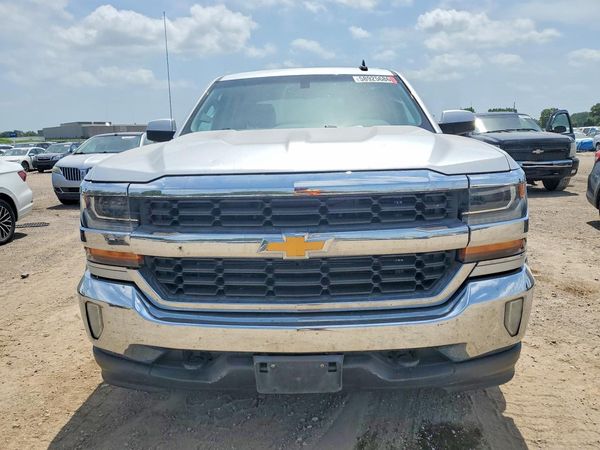 2017 CHEVROLET SILVERADO LT — DIRF