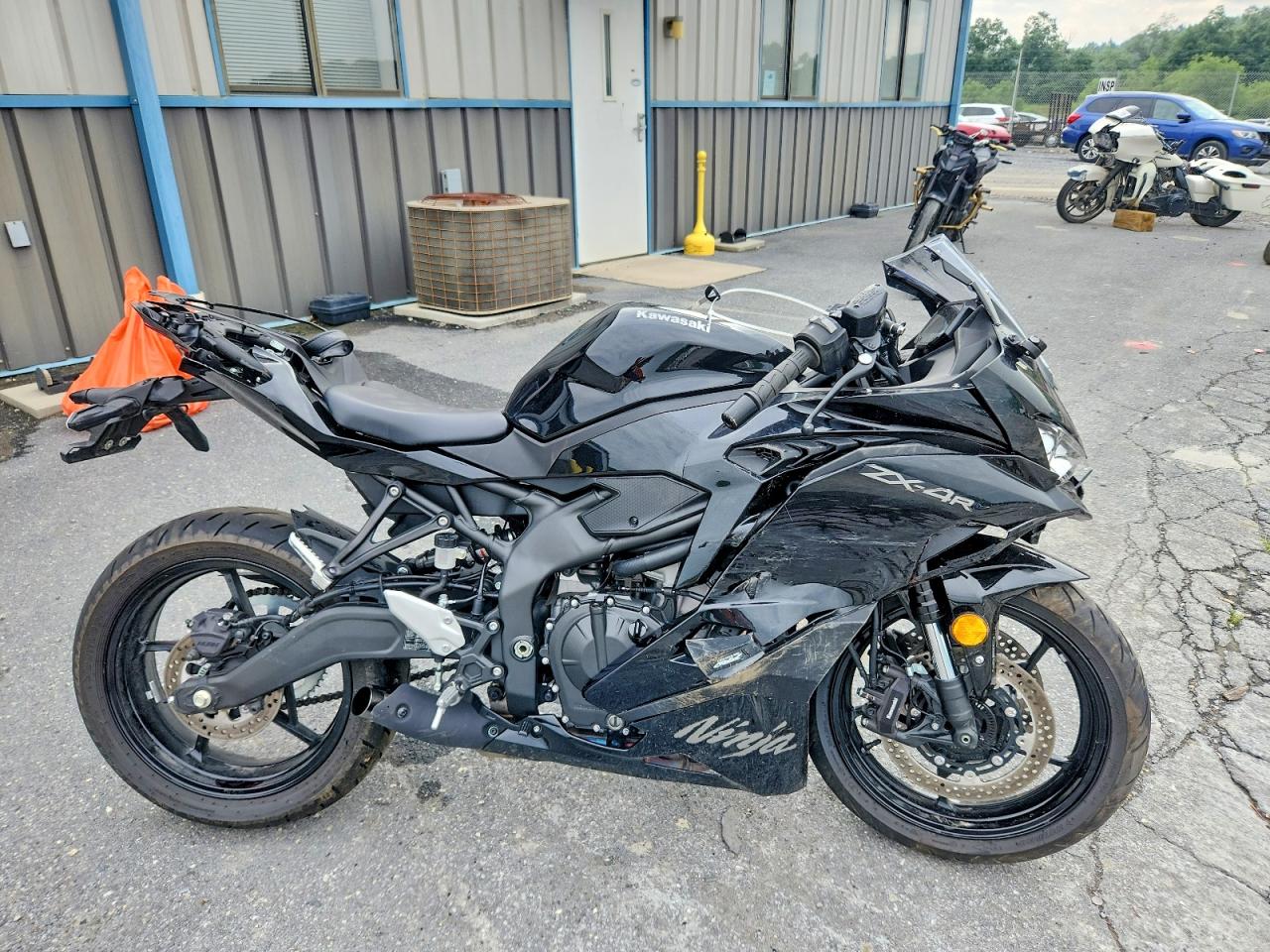 2025 KAWASAKI ZX400