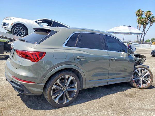 2021 AUDI Q3