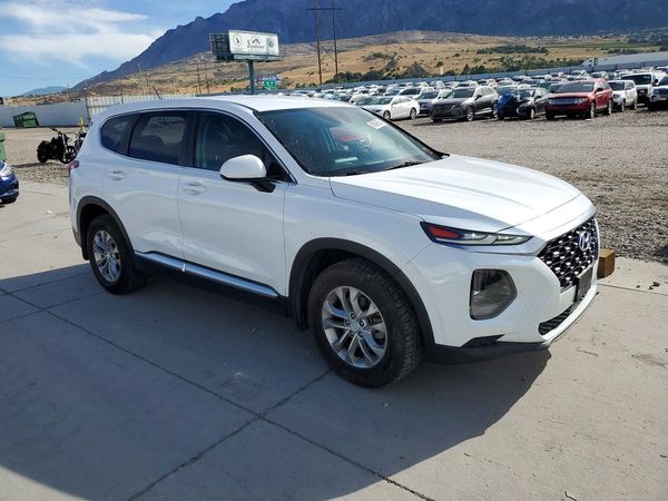 2019 HYUNDAI SANTA FE SE