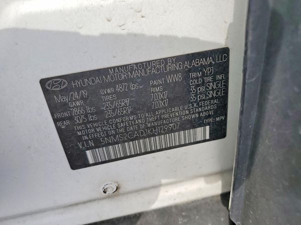 2019 HYUNDAI SANTA FE SE