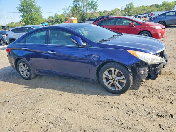 2012 HYUNDAI SONATA