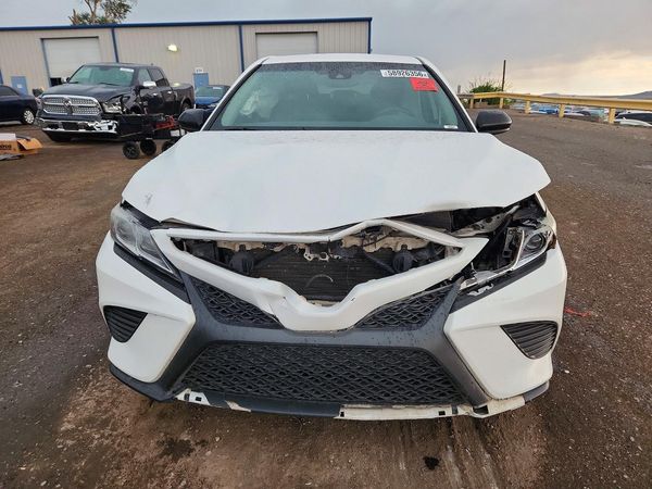 2020 TOYOTA CAMRY