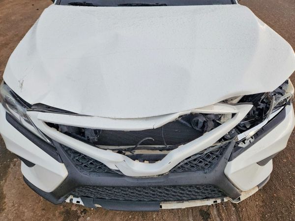2020 TOYOTA CAMRY