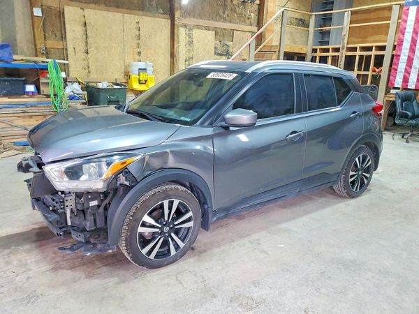 2020 NISSAN KICKS