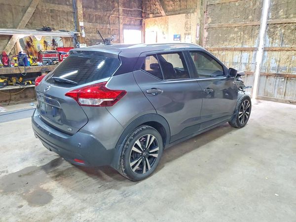 2020 NISSAN KICKS