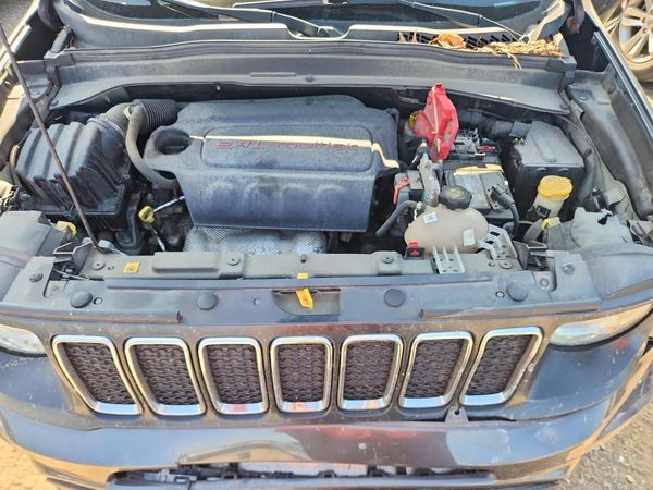 2019 JEEP RENEGADE SPORT 4X4