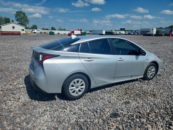 2022 TOYOTA PRIUS