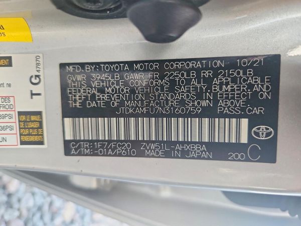 2022 TOYOTA PRIUS