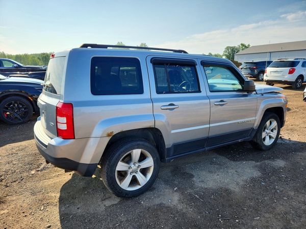 2015 JEEP PATRIOT LATITUDE 4X4