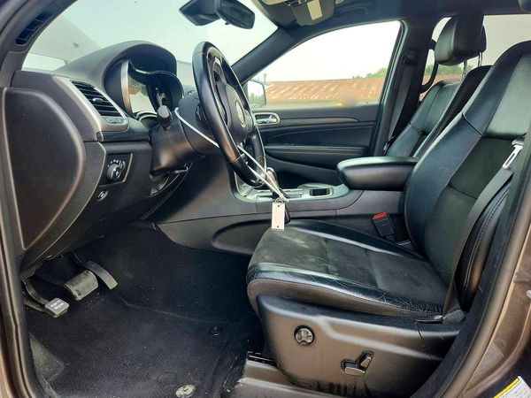 2021 JEEP GRAND CHEROKEE LAREDO 4X2