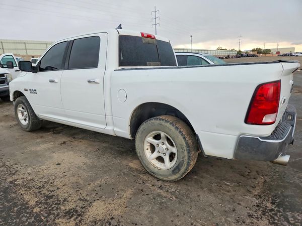 2013 RAM 1500 SLT CREW CAB 4X4