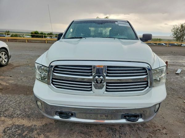 2013 RAM 1500 SLT CREW CAB 4X4