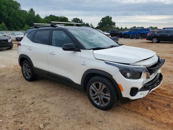 2022 KIA SELTOS
